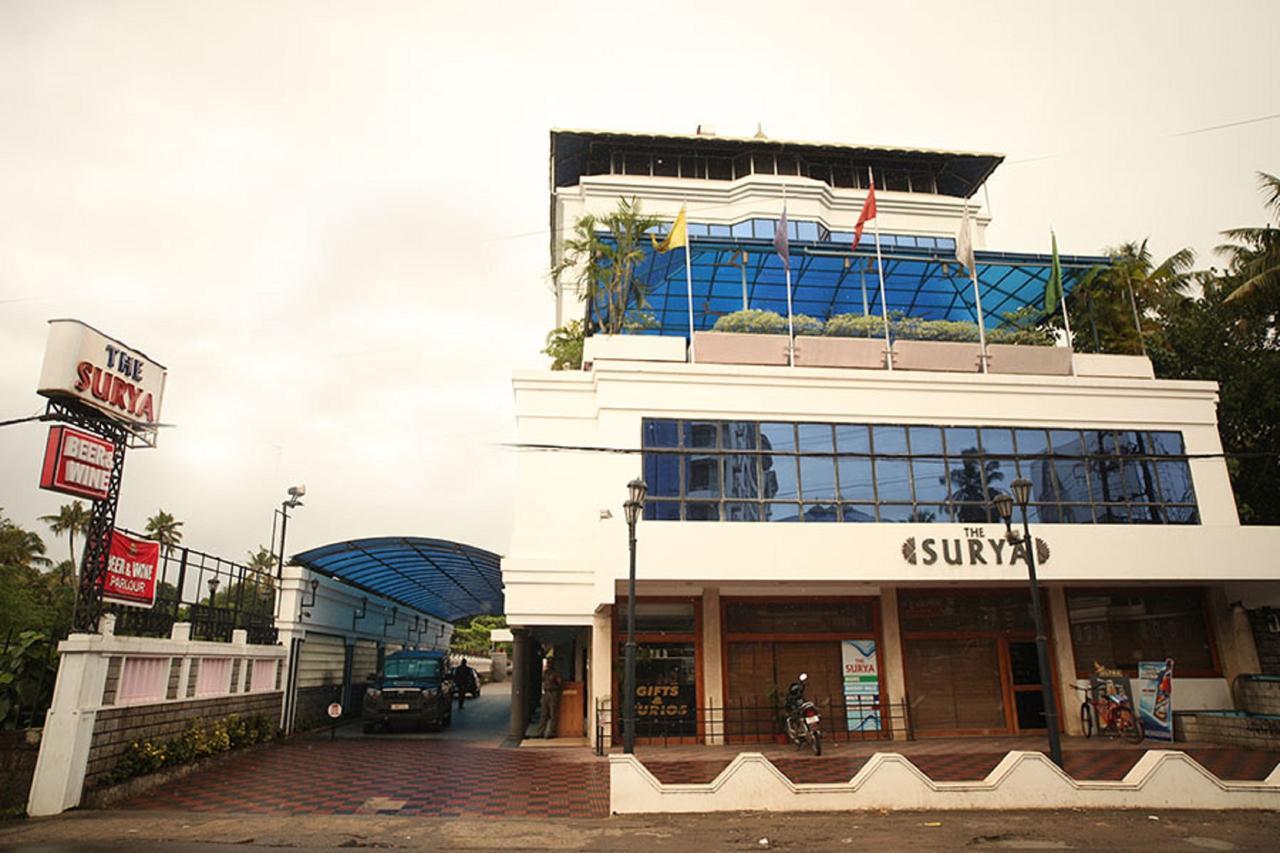 The Surya, Cochin Hotel Angamali Exterior foto