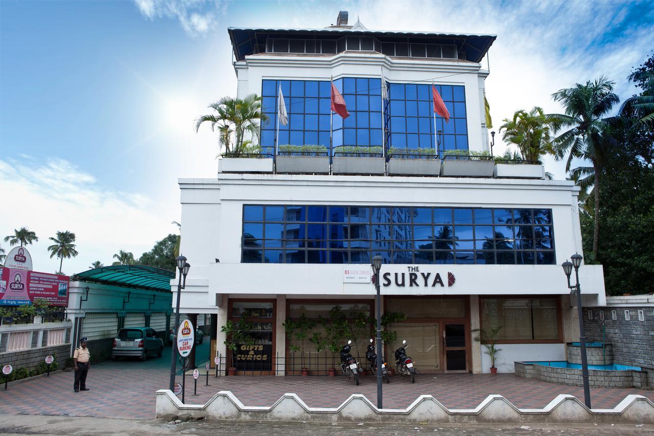 The Surya, Cochin Hotel Angamali Exterior foto